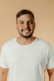 <em>Andres L.</em>